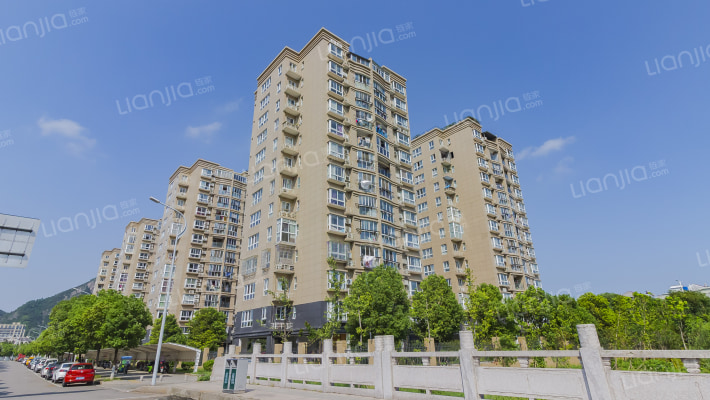 万瑞嘉园外景图