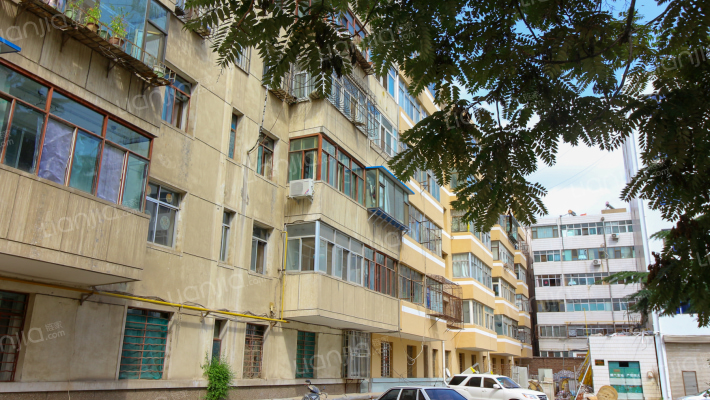 安宁电信局家属院外景图