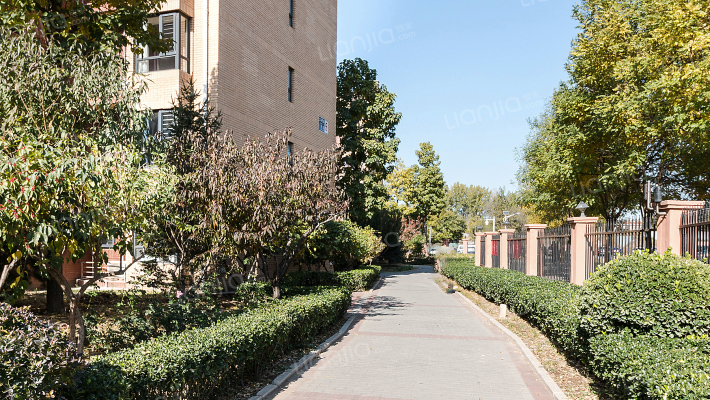 珠光逸景一期外景图