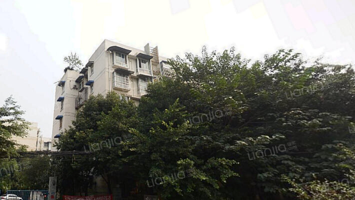 八里桥路204号外景图