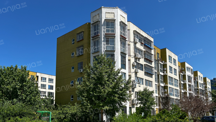 春曦园小区外景图