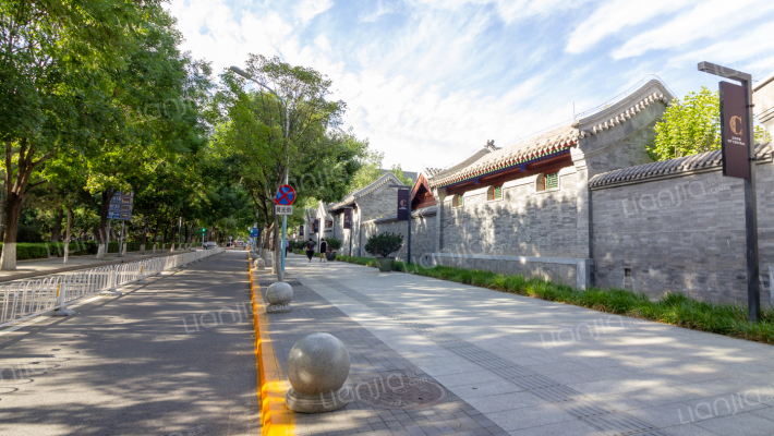 南河沿大街外景图