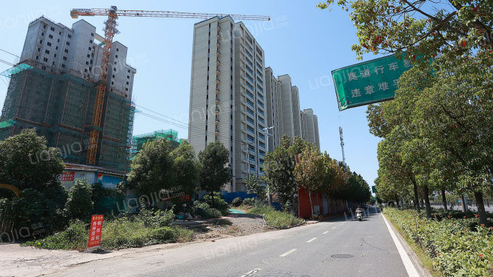 龙湖龙誉中心外景图