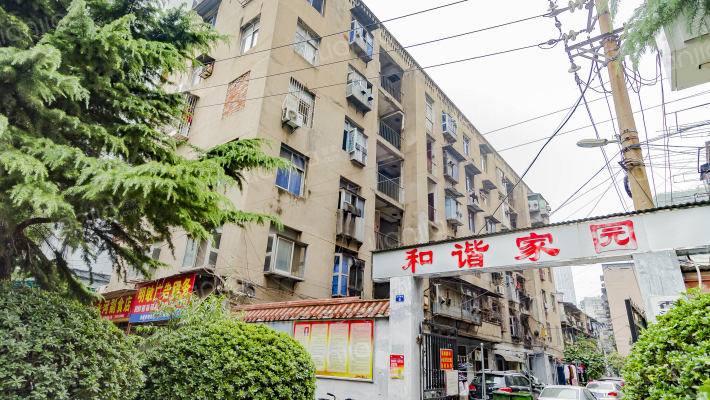 八一二小区外景图