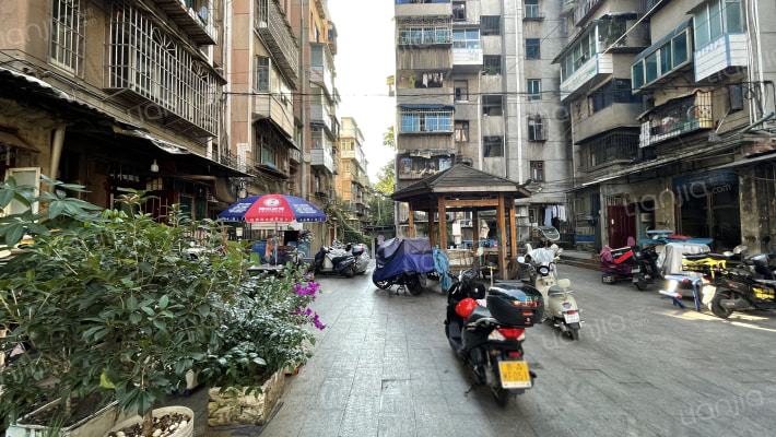 旭东巷140号外景图