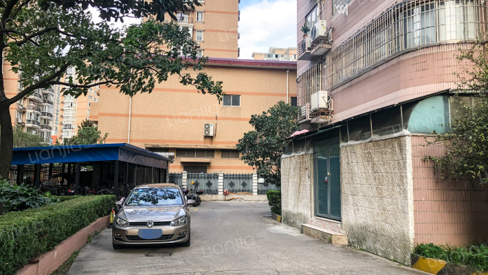 上海电影广场外景图