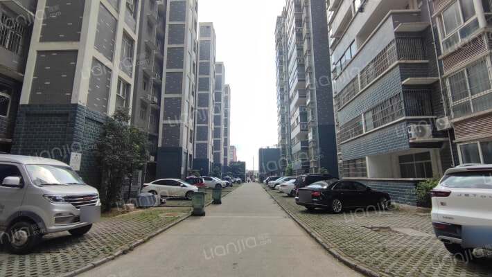 光谷新城外景图