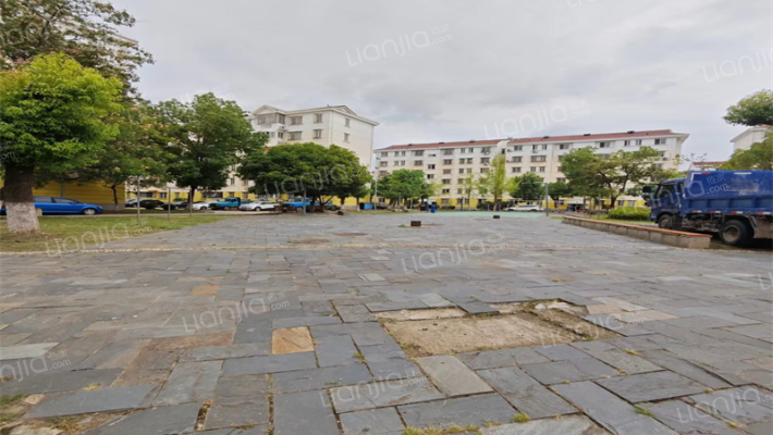 薛峰社区外景图