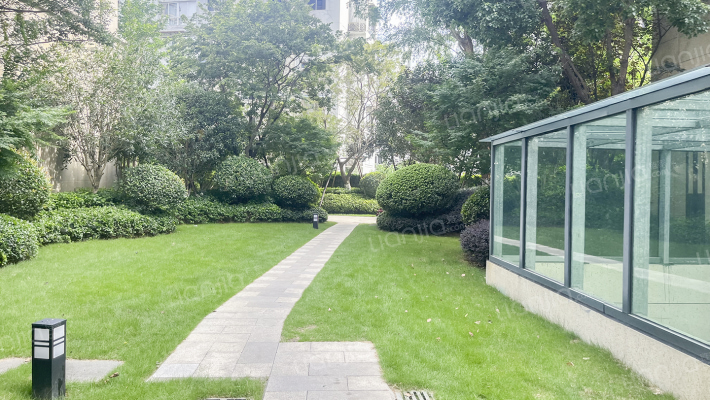 滨江壹号外景图