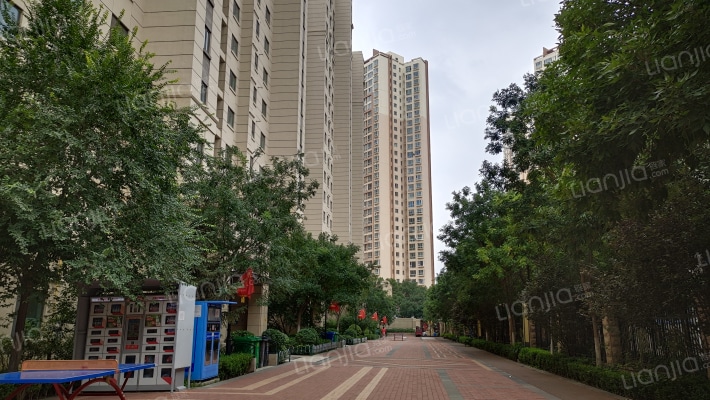 中海华庭外景图