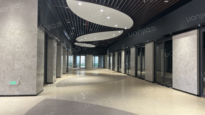 呈贡吾悦广场外景图