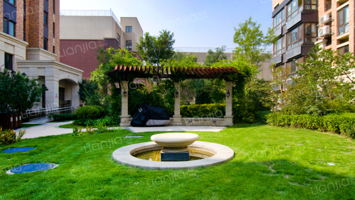 金隅翡丽铂爵郡外景图