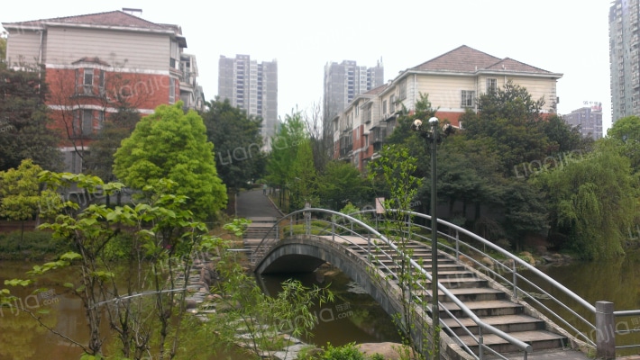 山水人家一二期外景图