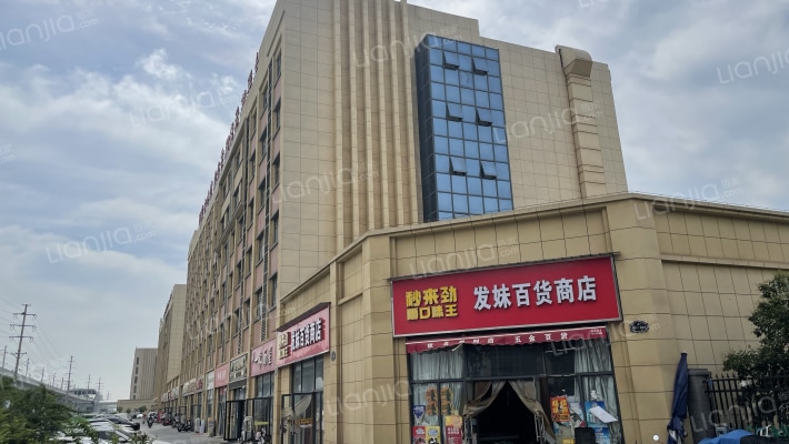 融豪工业城外景图