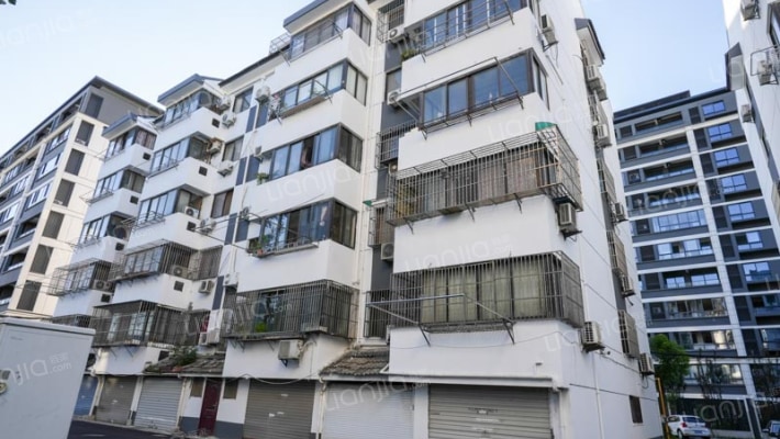 东港小区外景图