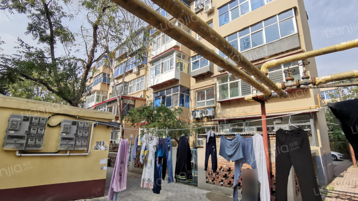 土产公司宿舍外景图