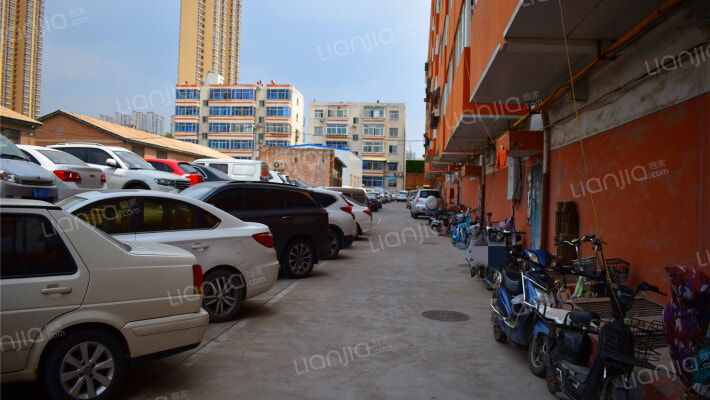 省五交化宿舍外景图