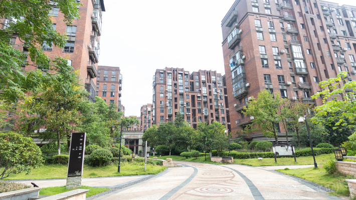 绿地公馆外景图