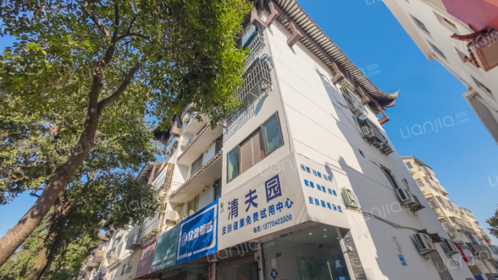 西长街糖烟综合楼外景图