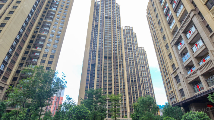 卓越东部蔚蓝海岸五期外景图