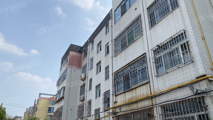 水利局宿舍外景图