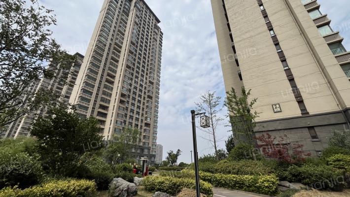 荣盛锦绣外滩外景图