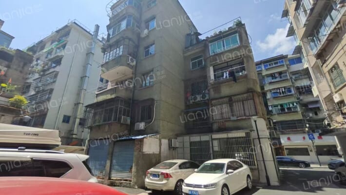 建设小区外景图