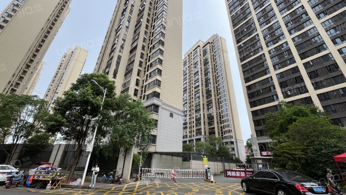 江山云著外景图