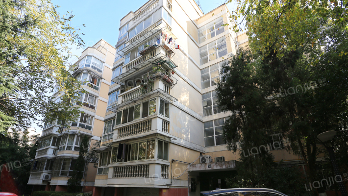 金厦公寓外景图