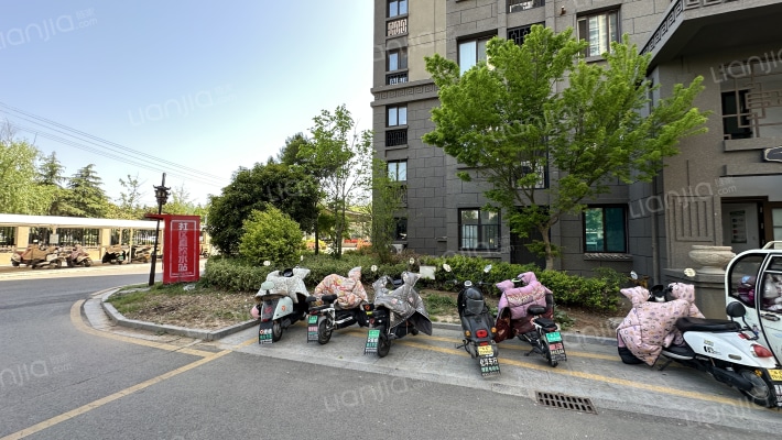 赵坝安置房外景图