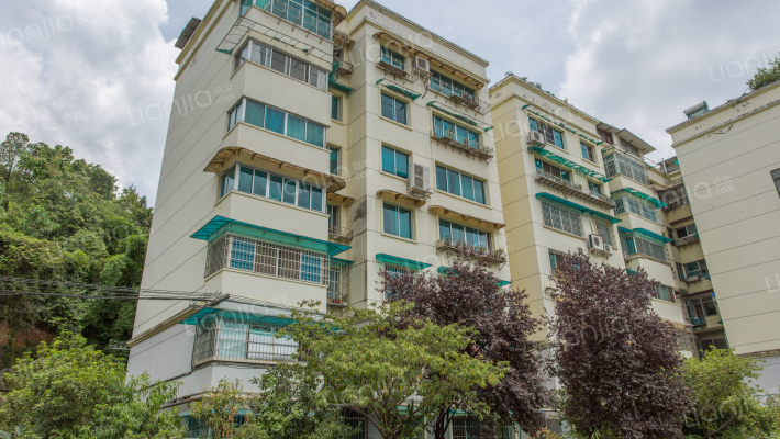 南明东路十五号小区外景图