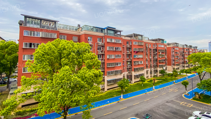 泰伯花苑一区外景图