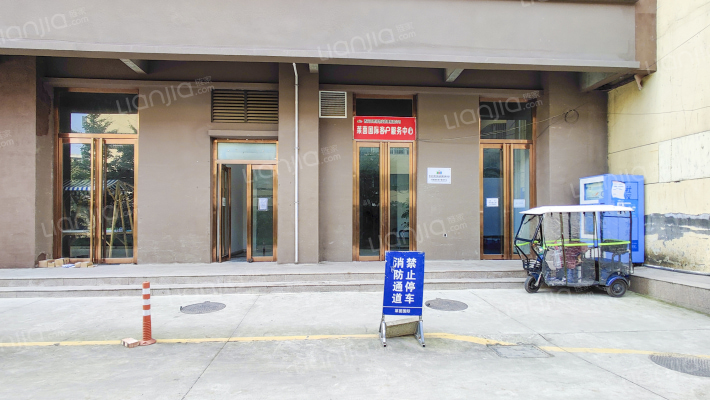 莱茵国际外景图