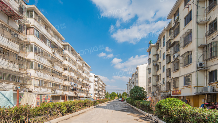 立新小区外景图