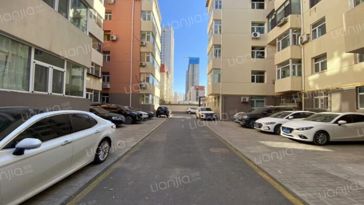 塑料六厂宿舍外景图