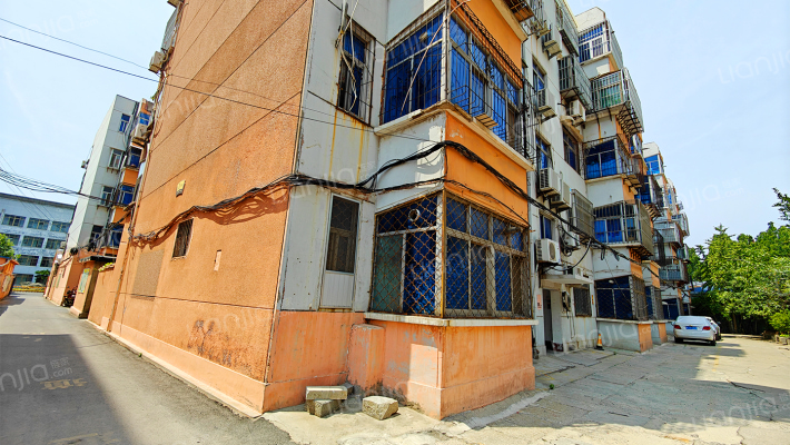 水箱厂宿舍外景图