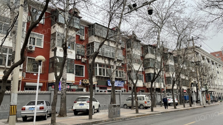 河北路桥宿舍外景图