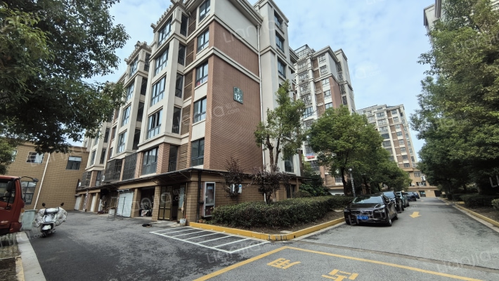 云庐香樟园外景图