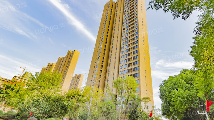 港湾江城外景图