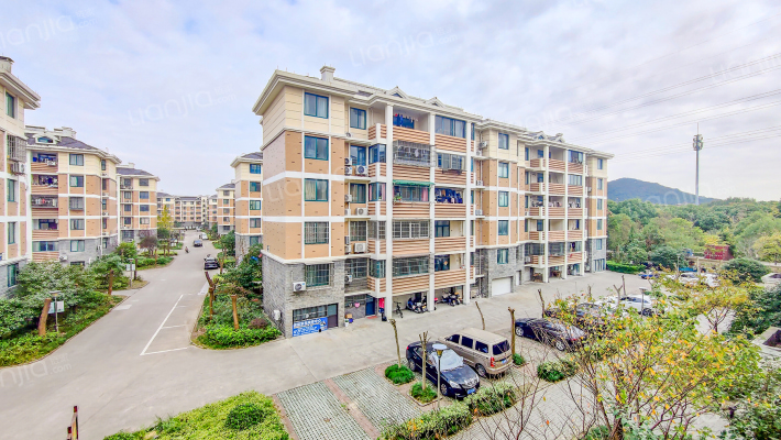 滨江嘉苑外景图