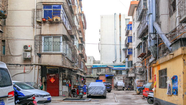 新圃西街151号外景图