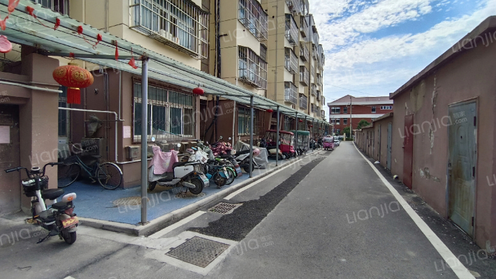 润景花园外景图