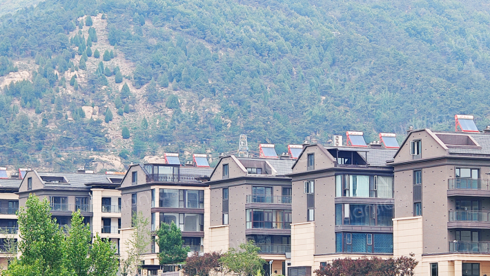 碧桂园·湖光山麓外景图