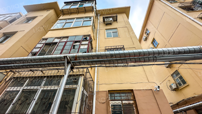 陵青胡同4号院外景图