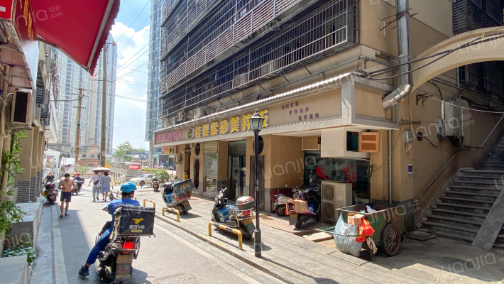 环城堤综合楼外景图