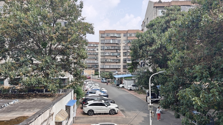 天华小区外景图