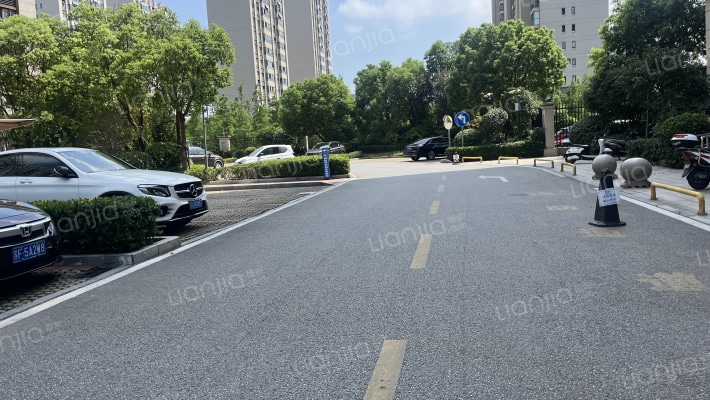 碧桂园天琴湾外景图