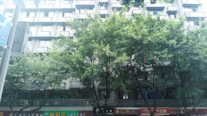 小龙坎正街262号外景图