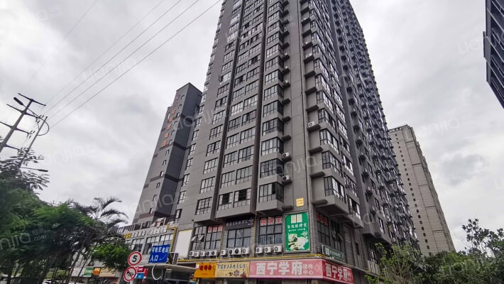 西宁学府外景图