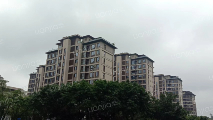 龙湖融信卓越·青云阙外景图